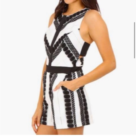 Adelyn Rae | Romper & Jumpsuits | Short Black And White Jumpsuit | small - Picture 4 of 11